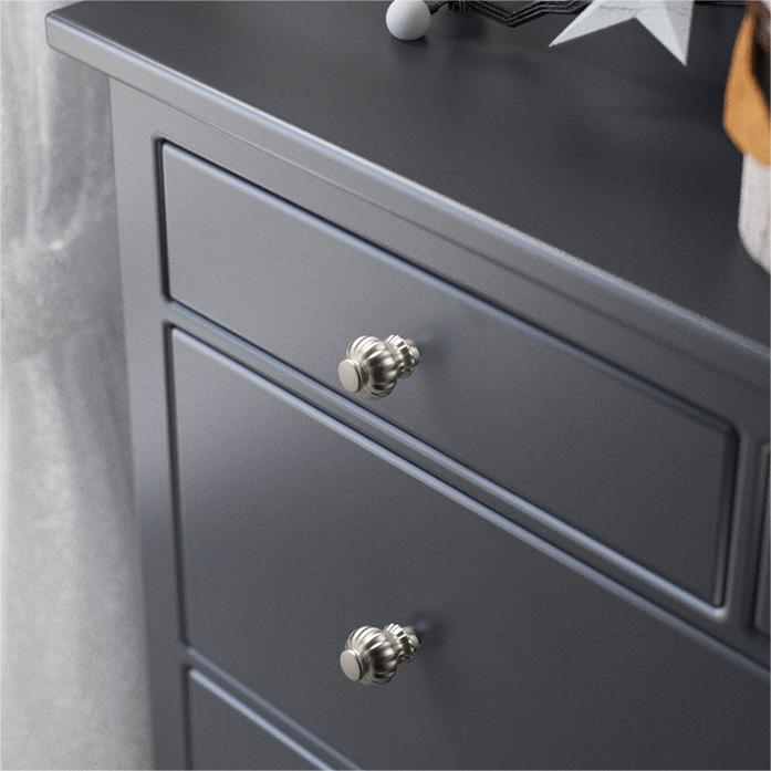 Stylish Silver Bar Drawer Pulls Handles for Bedroom