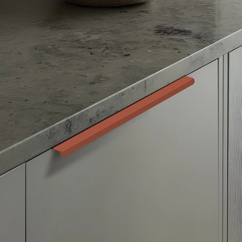 Moderne orangefarbene Aluminium-Griffprofile für Schranktüren
