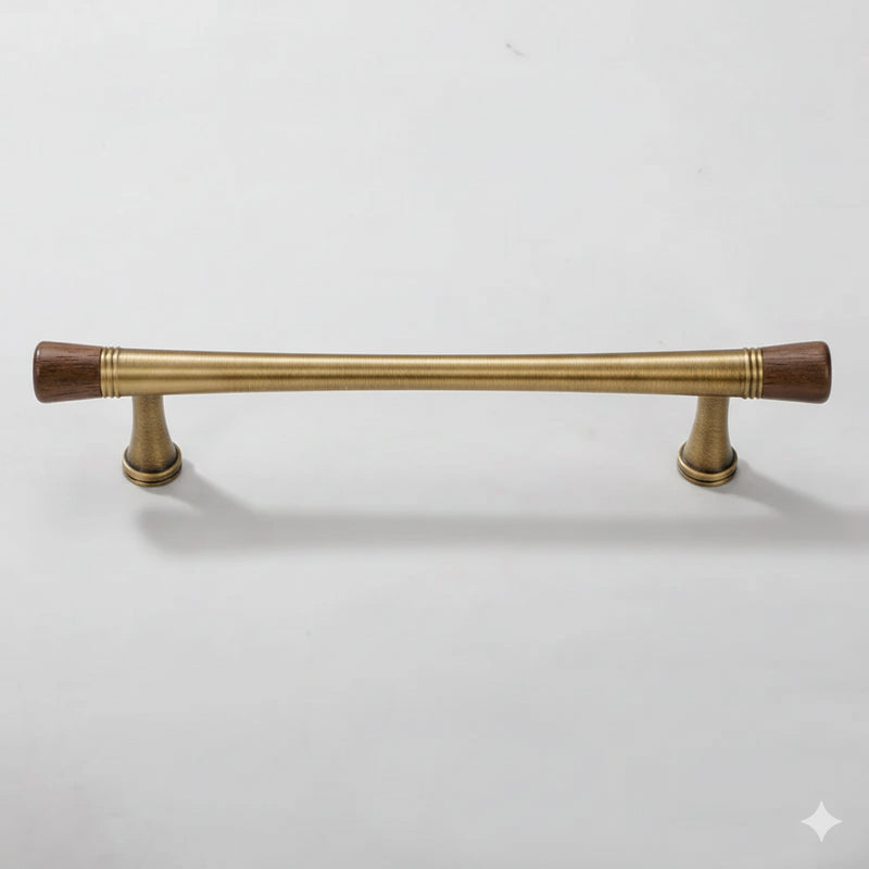Antike Nussbaum-Messing-Schubladengriffe