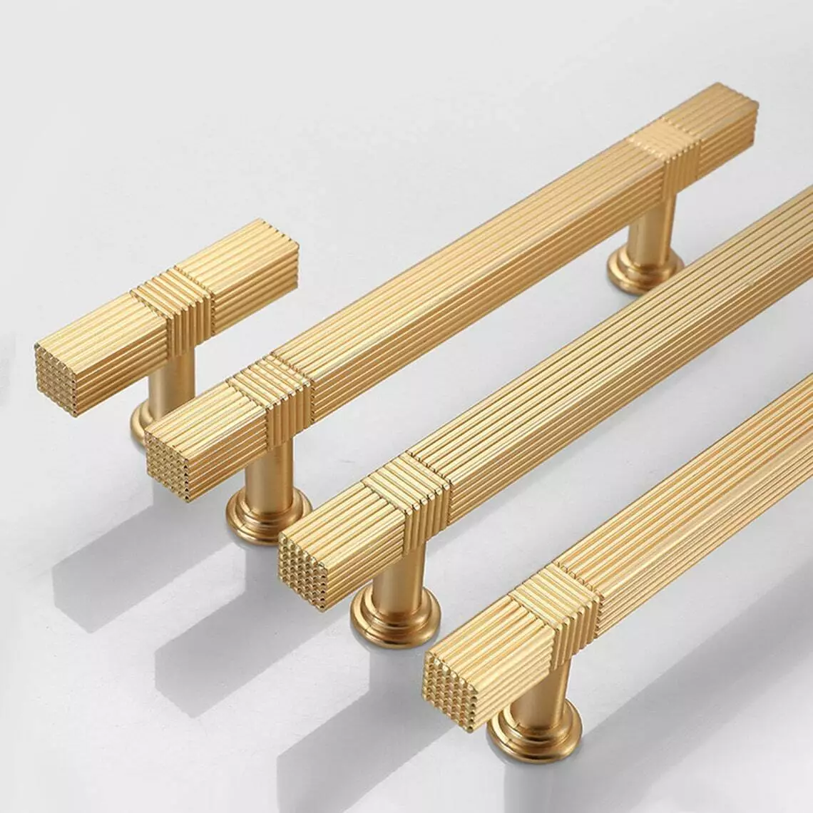 Gold Knurled Bar Pull Handle