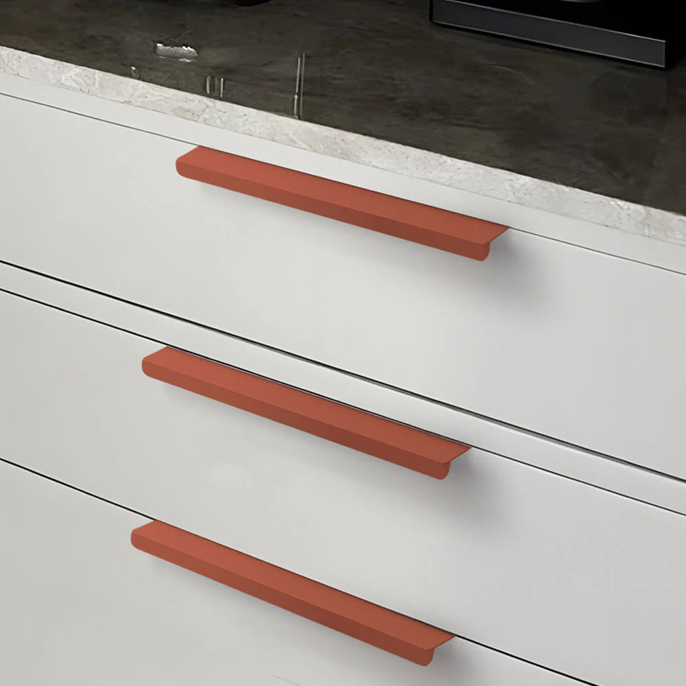 Moderne orangefarbene Aluminium-Griffprofile für Schranktüren