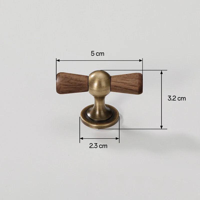 Antike Nussbaum-Messing-Schubladengriffe