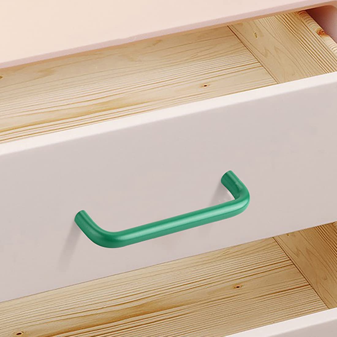 Einfache bunte grüne Schubladengriffe für Kinderzimmer